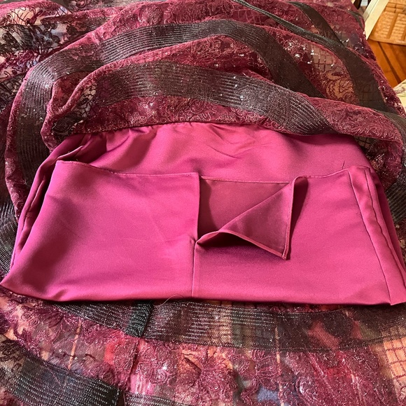 PAULA VARSALONA GOWN - WINE LACE SEQUIN EMBROIDERED NETI - Picture 3 of 5